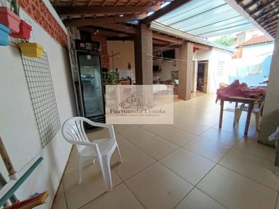 Casa, 3 quartos, 248 m² - Foto 1