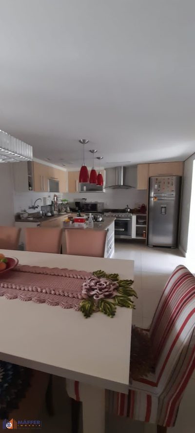 Cobertura, 3 quartos, 234 m² - Foto 3