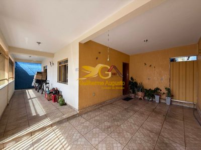 Casa, 4 quartos, 180 m² - Foto 2