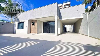 Casa, 7 quartos, 283 m² - Foto 1