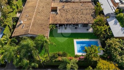 Casa, 5 quartos, 725 m² - Foto 1