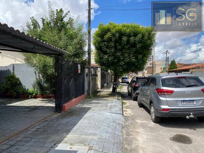 Casa, 4 quartos, 200 m² - Foto 1