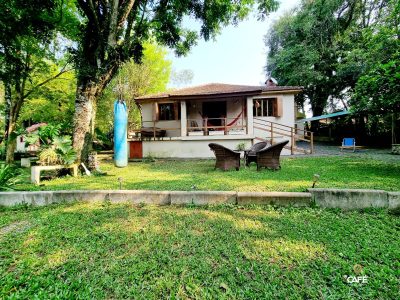 Casa, 4 quartos, 235 m² - Foto 1