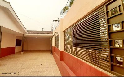 Casa, 4 quartos, 343 m² - Foto 1