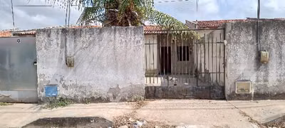Casa, 1 quarto, 180 m² - Foto 1