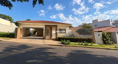 Casa, 4 quartos, 394 m² - Foto 1