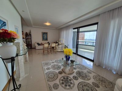 Apartamento, 4 quartos, 236 m² - Foto 2