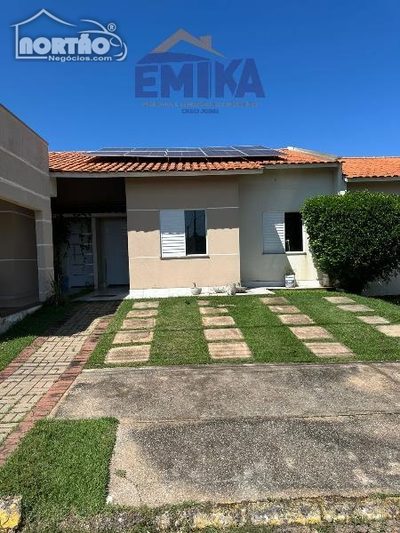Casa, 2 quartos, 56 m² - Foto 1