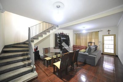 Casa, 3 quartos, 200 m² - Foto 2