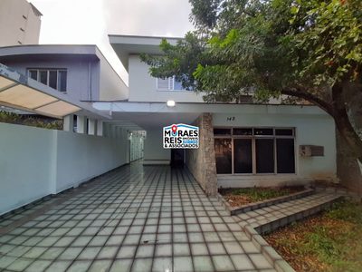 Sobrado, 8 quartos, 276 m² - Foto 3