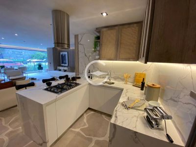 Apartamento, 3 quartos, 154 m² - Foto 2
