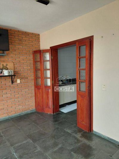 Casa, 4 quartos, 268 m² - Foto 3