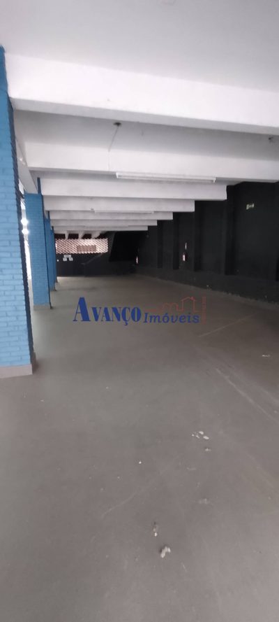 Loja-Salão, 1302 m² - Foto 1