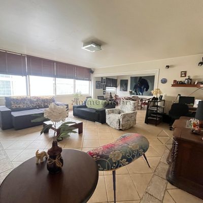 Apartamento, 3 quartos, 130 m² - Foto 1