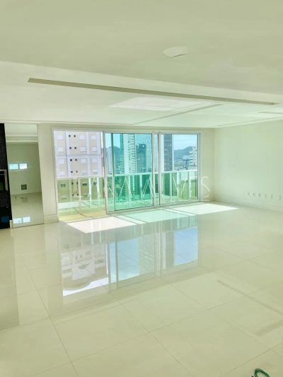 Apartamento, 4 quartos, 162 m² - Foto 2