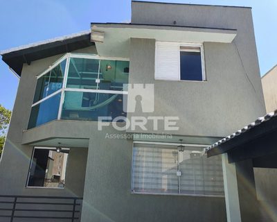 Casa, 3 quartos, 282 m² - Foto 1