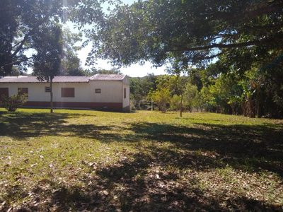 Sítio, 3 quartos, 4198 m² - Foto 1