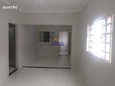 Casa, 3 quartos, 348 m² - Foto 4
