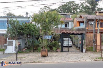 Casa, 3 quartos, 240 m² - Foto 1