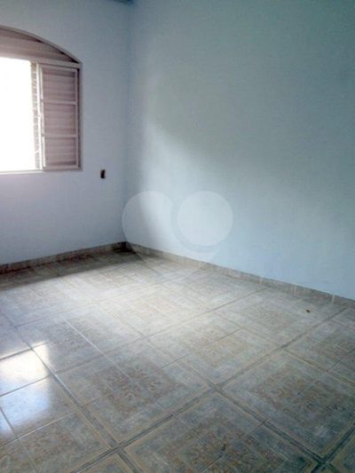 Casa, 5 quartos, 231 m² - Foto 2