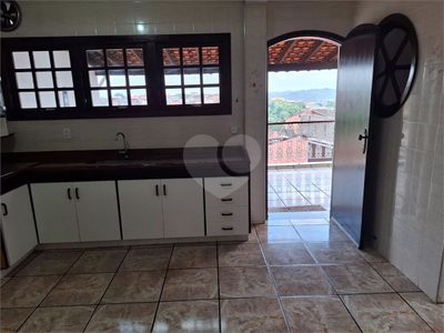 Casa, 3 quartos, 229 m² - Foto 2