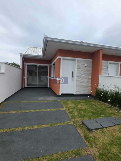 Casa, 2 quartos, 48 m² - Foto 1