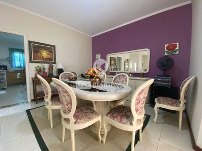 Casa, 4 quartos, 238 m² - Foto 5
