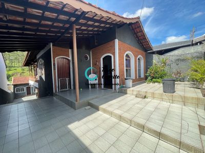 Casa, 5 quartos, 283 m² - Foto 1