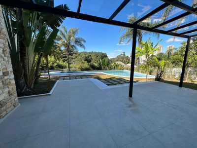 Casa, 5 quartos, 1082 m² - Foto 4