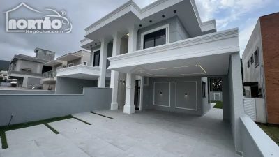 Casa, 4 quartos, 175 m² - Foto 2