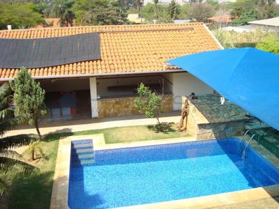 Casa, 4 quartos, 1040 m² - Foto 1