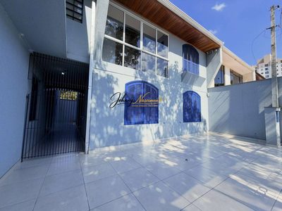 Sobrado, 4 quartos, 208 m² - Foto 1
