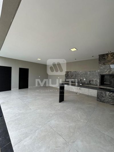 Casa, 3 quartos, 193 m² - Foto 4