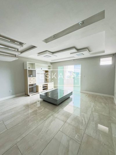 Apartamento, 3 quartos, 205 m² - Foto 2