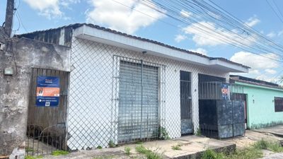 Casa, 3 quartos, 82 m² - Foto 1