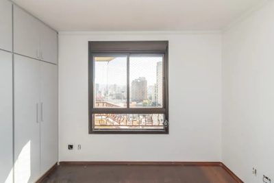 Apartamento, 3 quartos, 139 m² - Foto 2