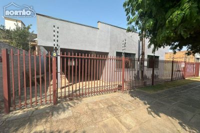 Casa, 4 quartos, 366 m² - Foto 1