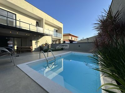 Casa, 2 quartos, 200 m² - Foto 1