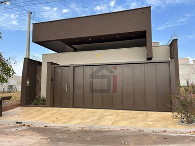 Casa, 3 quartos, 139 m² - Foto 1