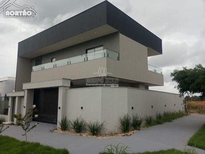 Casa, 1 quarto, 220 m² - Foto 1