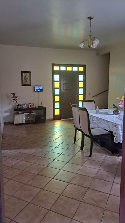 Casa, 4 quartos, 270 m² - Foto 3