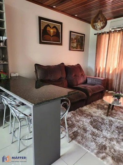 Casa, 4 quartos, 97 m² - Foto 1