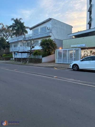 Casa, 4 quartos, 241 m² - Foto 2