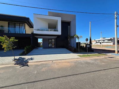 Casa, 3 quartos, 330 m² - Foto 3