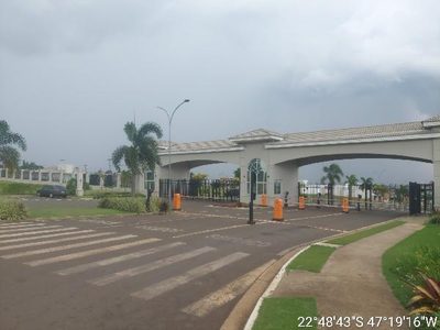 Casa, 3 quartos, 308 m² - Foto 1