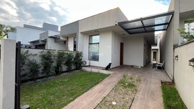 Casa, 2 quartos, 95 m² - Foto 1