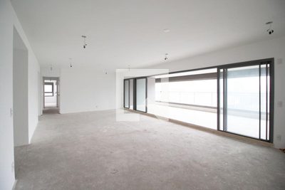 Apartamento, 3 quartos, 244 m² - Foto 1