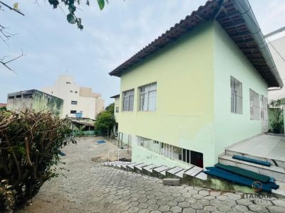 Casa, 5 quartos, 387 m² - Foto 1