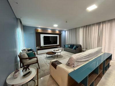 Sobrado, 6 quartos, 300 m² - Foto 1