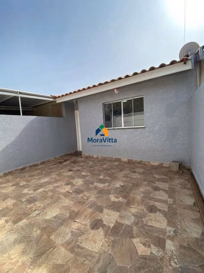 Casa, 2 quartos, 66 m² - Foto 1